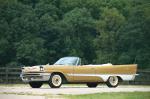 Desoto Adventurer Convertible 1957 года